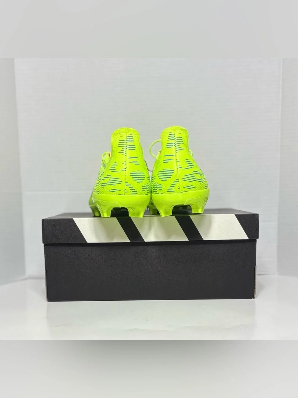 Adidas Predator League FG bright neon Soccer Cleats Men’s Football Boots JH6471